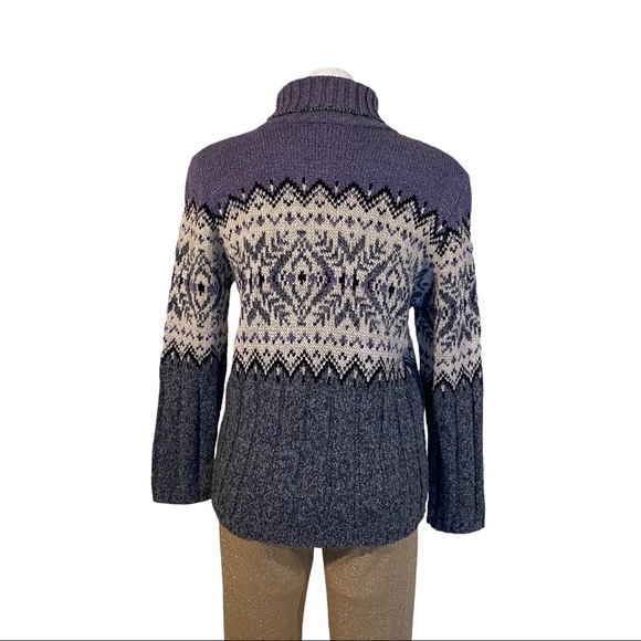 Vintage Cableknit Turtleneck Sweater - Picture 3 of 4